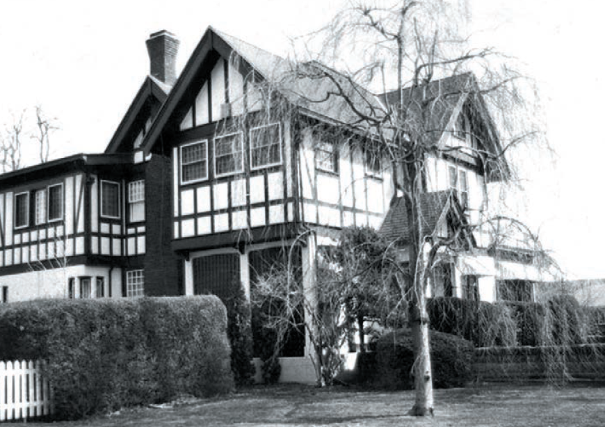 Black and white image of house