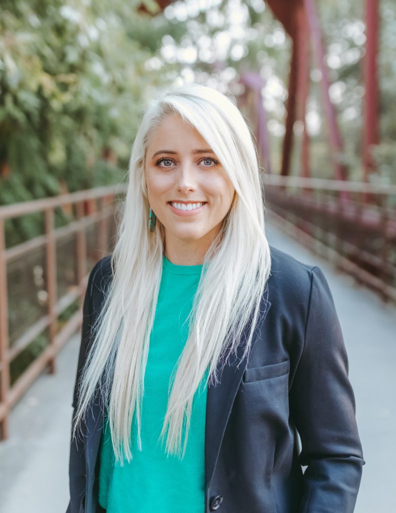 headshot of kelly stevenson